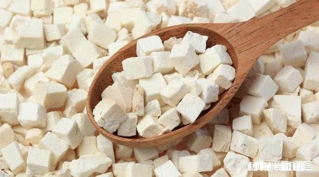 肝不好的舌苔会有什么征兆