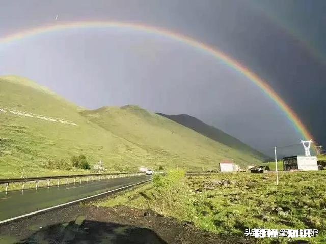 电脑频繁出现这个，开不了机，该怎么解决