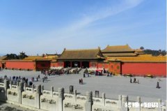 清朝怎么上朝，什么流程