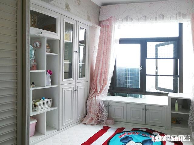 新房没有飘窗，有必要自己打个飘窗吗