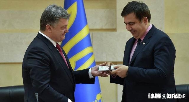 格鲁吉亚的前总统萨卡什维利,竟然能在乌克兰呼风唤雨,他是怎么做到的