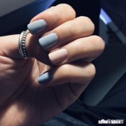 手黑的人涂什么颜色的指甲油比较好看