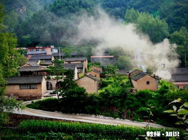 在农村怎样拍摄炊烟袅袅,百鸟归巢美丽意境