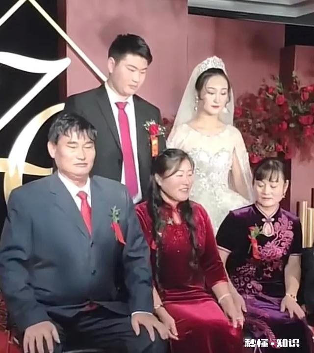 陈亚男是因为钱才嫁给大衣哥的儿子的吗