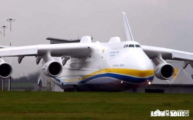 目前最大的飞机是什么可以装多少人