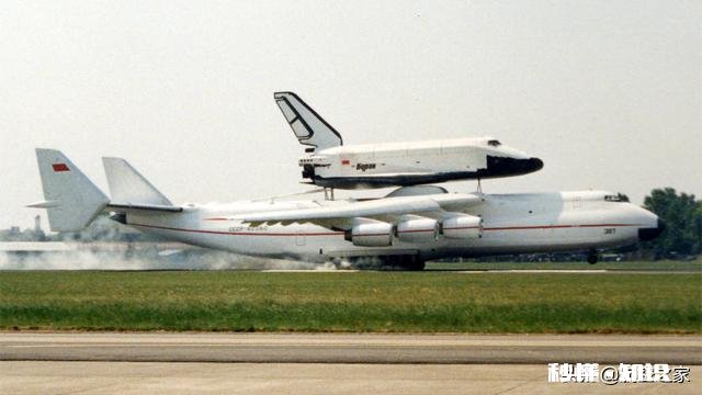 目前最大的飞机是什么可以装多少人