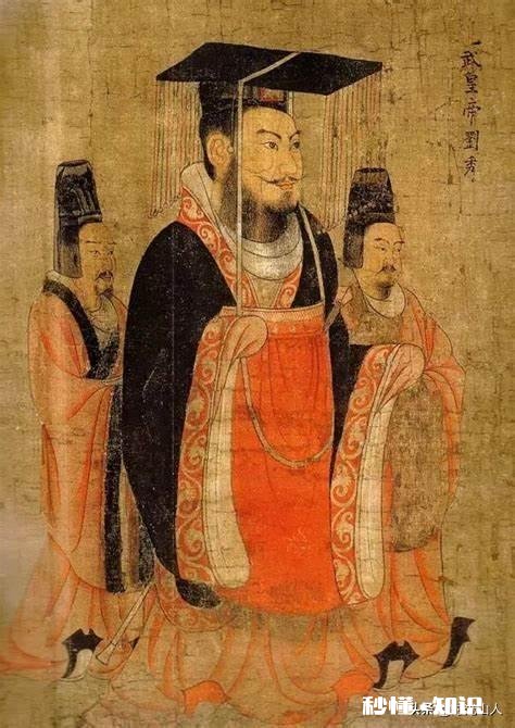 汉朝服饰为何都是偏黑红色的，看起来感觉比较阴森