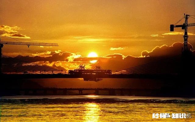 如果你去拉萨你会选择自驾游，还是坐火车