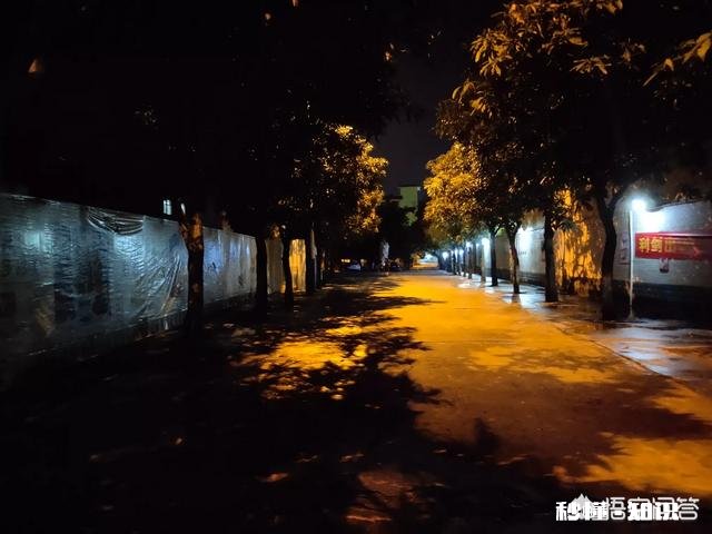 现在的大学生玩游戏的很多吗沉溺于游戏，误了学习。家长能怎么办