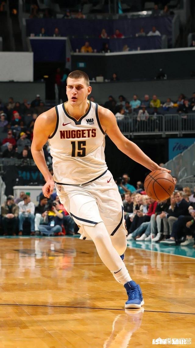 电影《李娜》官宣杀青，你认为这部电影的票房成绩会怎么样