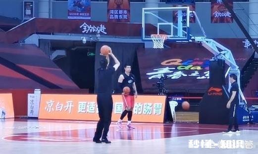 赛前训练5中4，如果43岁的王治郅复出能够场均拿到10分吗