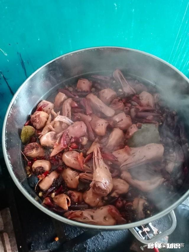 卤水和卤货量的对比是多少