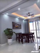 灰色窗帘配什么颜色墙好看