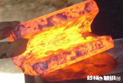 恒星的发光的波长和表面温度的关系是什么定理，两者是几次方关系