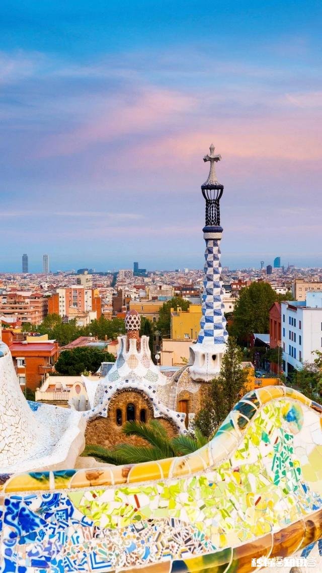 在一线城市奋斗不错的人，为什么不回老家消费低的城市生活