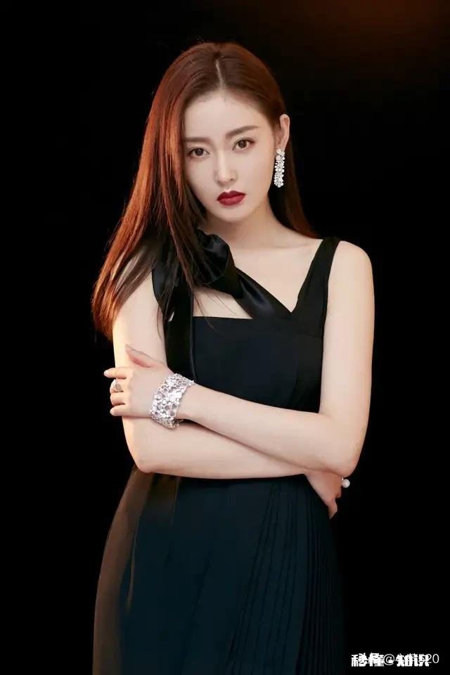 老公做错事买什么礼物补偿老婆比较好呢