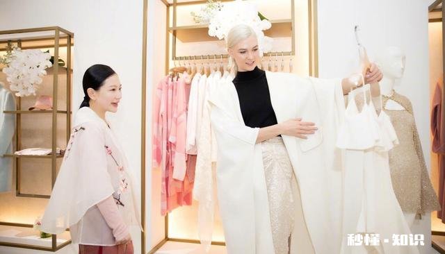 如何在日常生活中穿出中国风的衣服