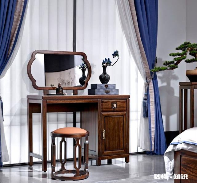 红木家具配什么颜色的窗帘比较好为什么