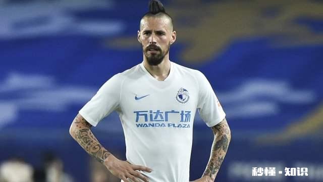 大牌主帅贝尼特斯+大牌外援哈姆西克。为什么大连人赛季0胜