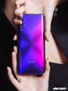 荣耀哪款手机性价比高