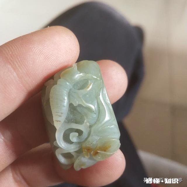 请大神帮忙看下这块料子