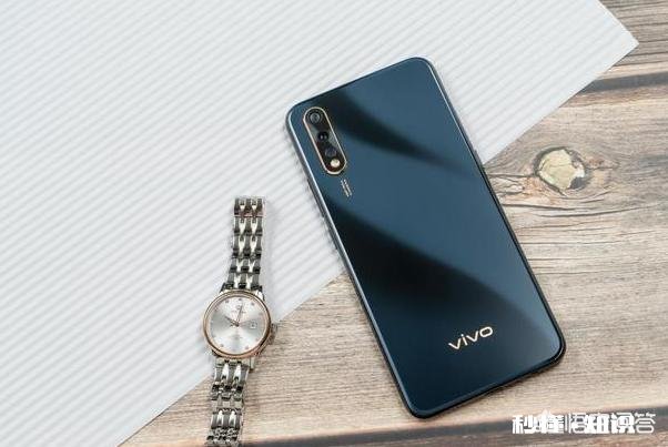 1200-1600买哪款手机好