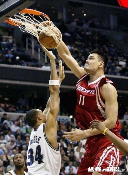 同为亚洲球员,哈达迪NBA生涯扣篮27次,那姚明和易建联呢