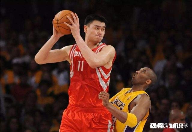 同为亚洲球员,哈达迪NBA生涯扣篮27次,那姚明和易建联呢