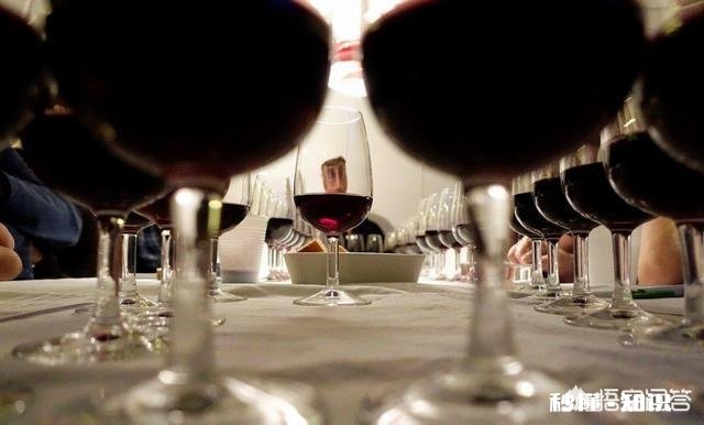 “脚部”出现哪些症状表明血糖可能已超标