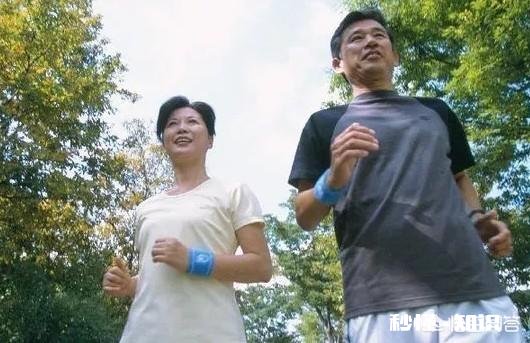 “脚部”出现哪些症状表明血糖可能已超标