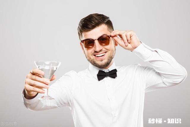 如果一个人的控制欲很强怎么办，作为身边的人怎么去引导这种性格