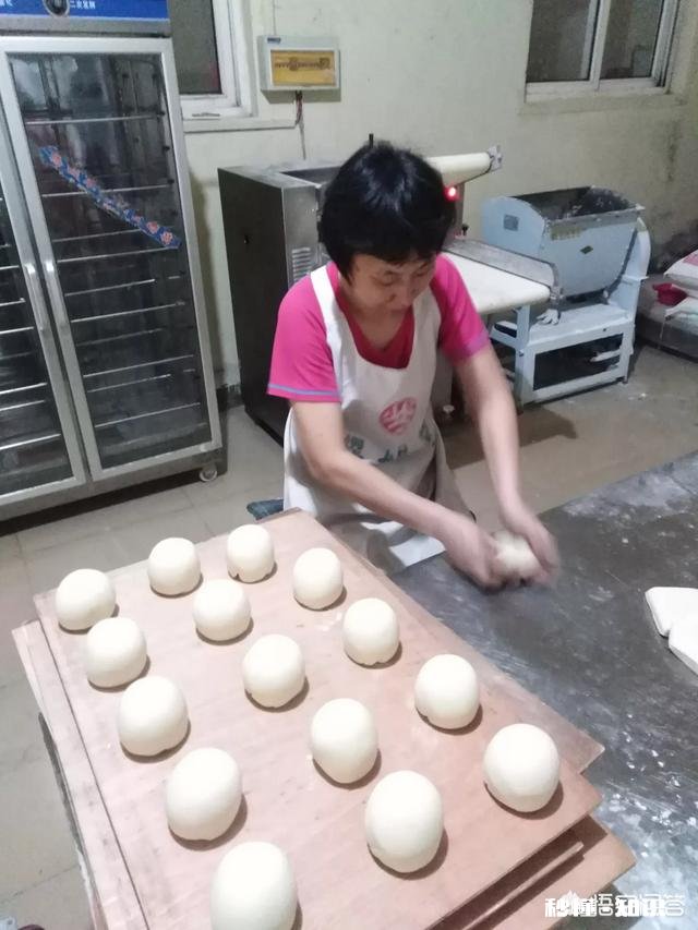 馒头怎样做出来才会很白