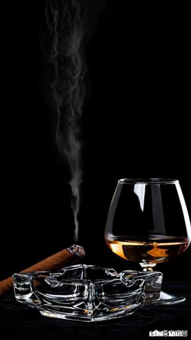 那些刚分手就能和别人在一起的女生并且选择瞒着自己朋友的女生到底是什么想法