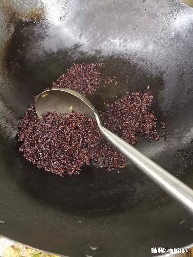 煮好的杂粮米饭有点硬怎么办