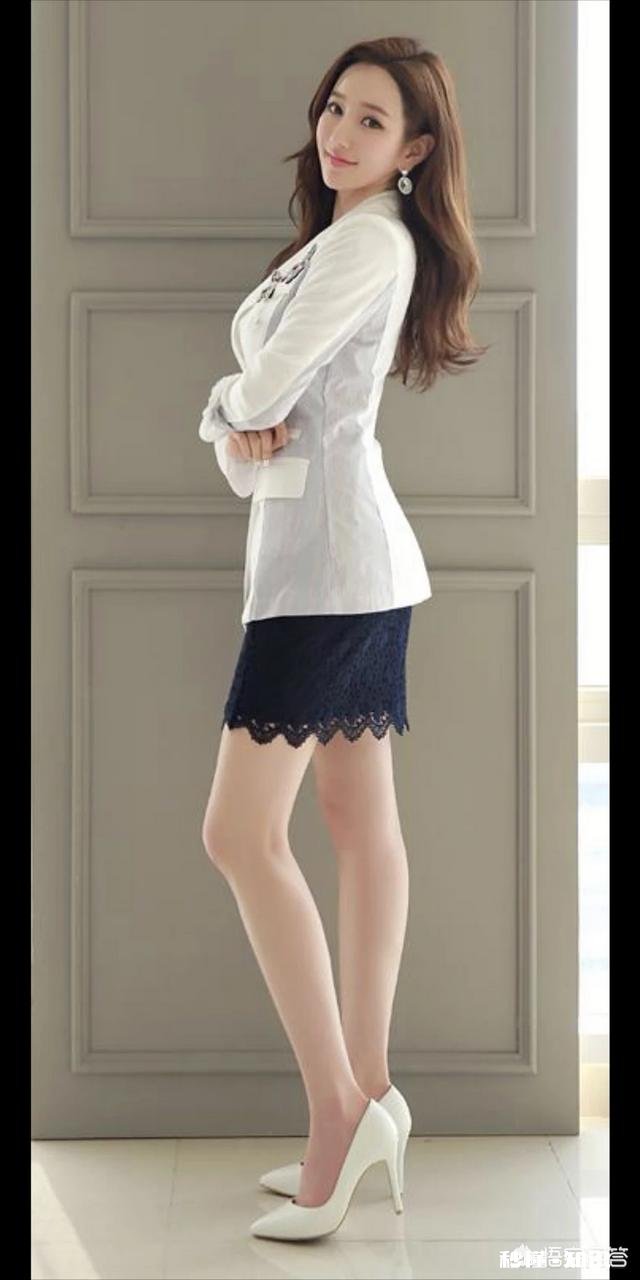 怎么穿迷你裙才能穿出高贵的气质