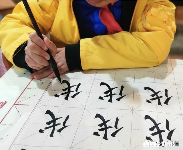 初学欧体用什么好用便宜品牌毛笔