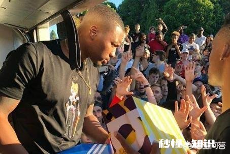 nba球星送鞋为什么不送鞋垫