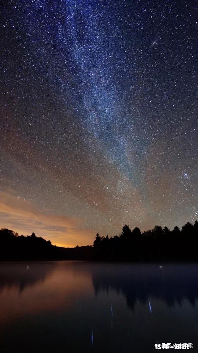 公司资金链断了工资发不下来，老板不正面回答问题，公司这样还能继续待下去吗