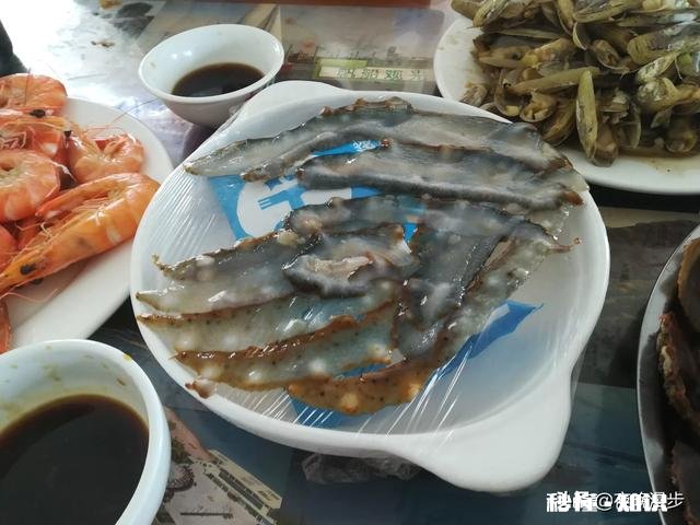 打算带孩子去日照玩，日照哪里有免费海水浴场