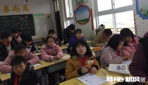 西安初中生被老师理短发，十天未上学跳楼自杀，这事能怪老师吗