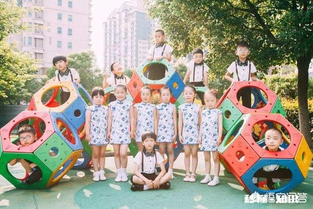 二本学前教育专业和汉语言文学专业哪个前景好