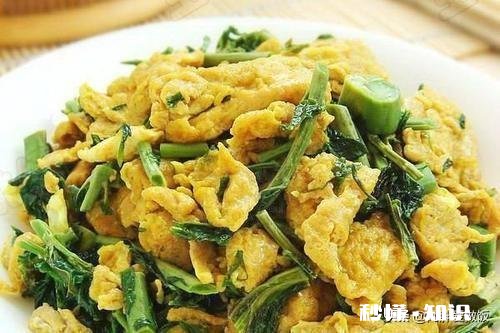 到了吃香椿的季节了，怎样吃更美味可口