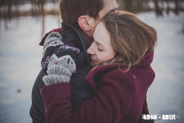 夫妻恩爱好好说话是基础，没基础其他条件再好可能也不会幸福，对吗