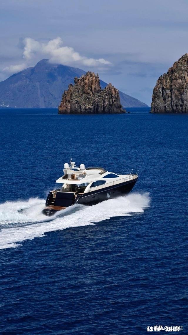 和女朋友分手好几个月了，都没有找新欢。在空间互动，怎么办