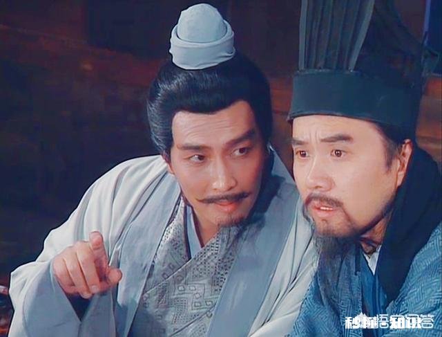 郭嘉是不是甩诸葛亮“八条街”