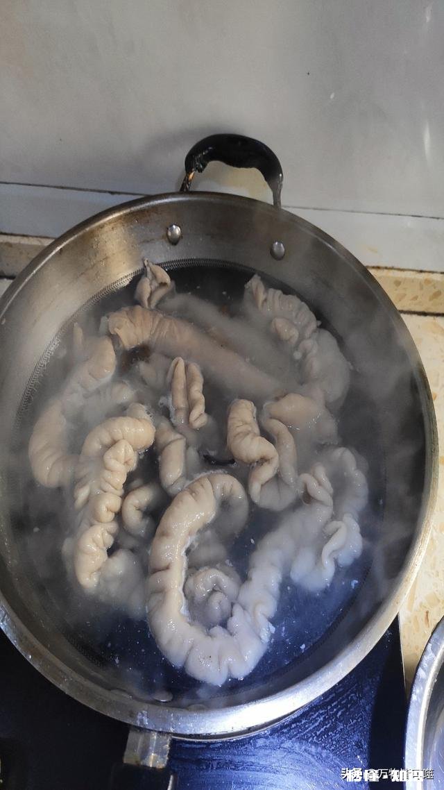 肥肠同什么搭配才更出彩