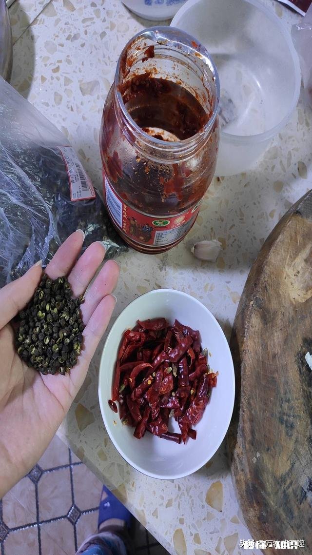 肥肠同什么搭配才更出彩