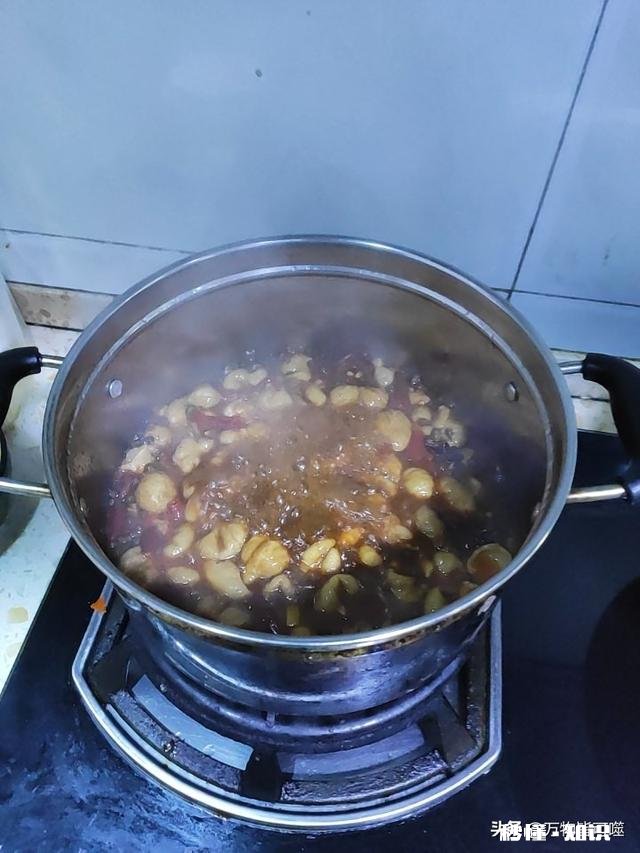 肥肠同什么搭配才更出彩