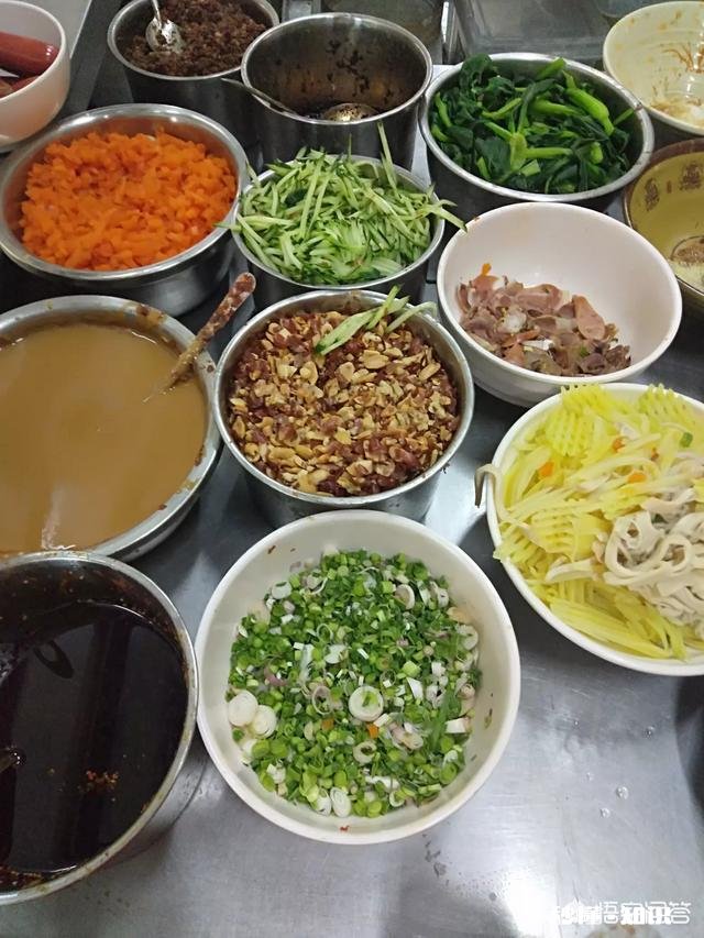 我是开面馆的,夏天快来了,想上凉面,请问凉面可以提前一天做好放冰箱里保存吗