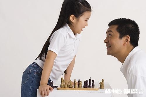 如何看待遇害中国姐妹的父亲不知女儿在哪个学校读书